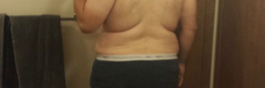 4 Photos of a 6'3 323 lbs Male Weight Snapshot