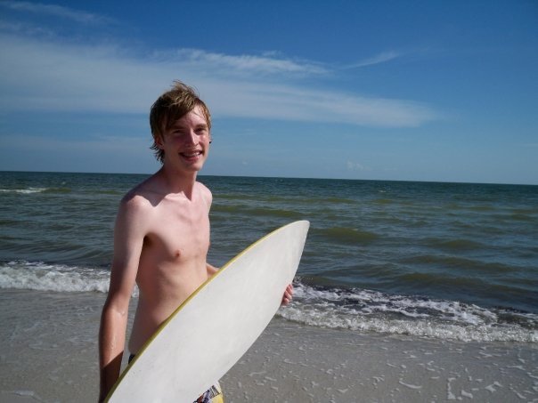 6 foot 2 Male 17 lbs Weight Gain 143 lbs to 160 lbs