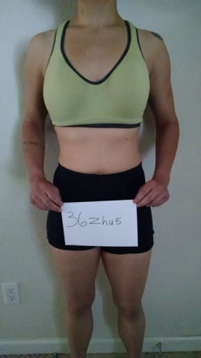 A picture of a 5'5" female showing a snapshot of 126 pounds at a height of 5'5