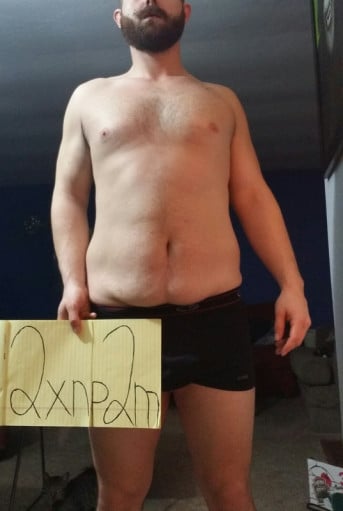A progress pic of a 5'9" man showing a snapshot of 193 pounds at a height of 5'9