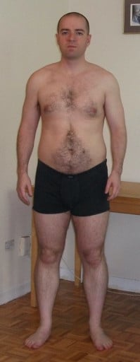 A photo of a 5'8" man showing a snapshot of 186 pounds at a height of 5'8