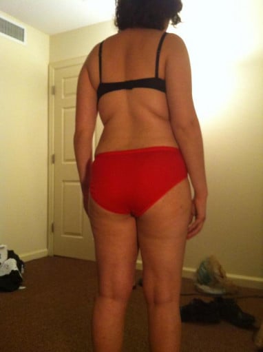 A photo of a 5'3" woman showing a snapshot of 143 pounds at a height of 5'3
