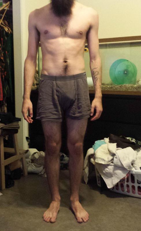 6 Pictures of a 5 feet 8 125 lbs Male Fitness Inspo