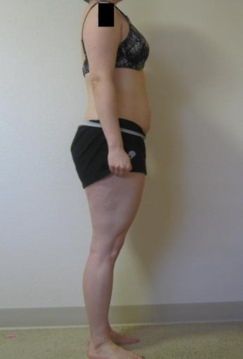 A progress pic of a 5'4" woman showing a snapshot of 153 pounds at a height of 5'4