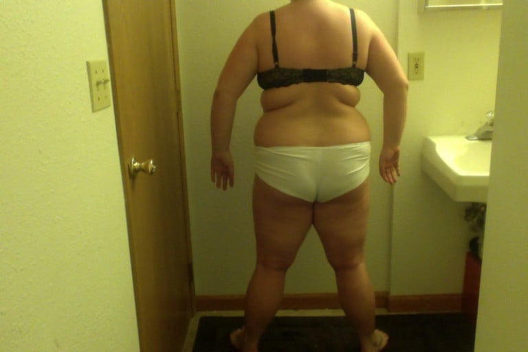 A photo of a 5'4" woman showing a snapshot of 232 pounds at a height of 5'4
