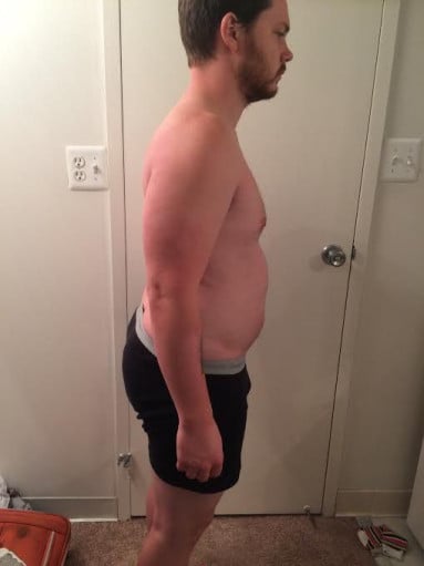 A before and after photo of a 5'7" male showing a snapshot of 189 pounds at a height of 5'7