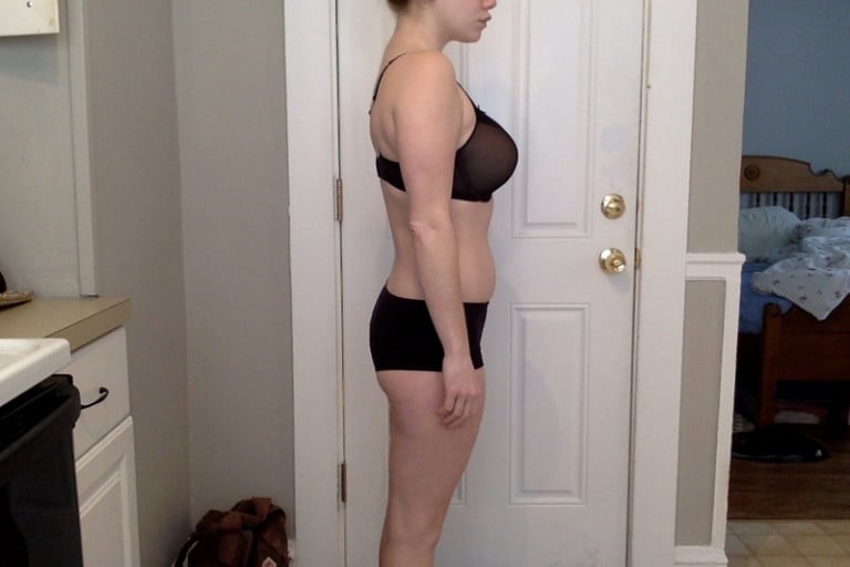 A picture of a 5'4" female showing a snapshot of 136 pounds at a height of 5'4