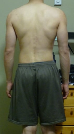 A photo of a 5'6" man showing a snapshot of 127 pounds at a height of 5'6