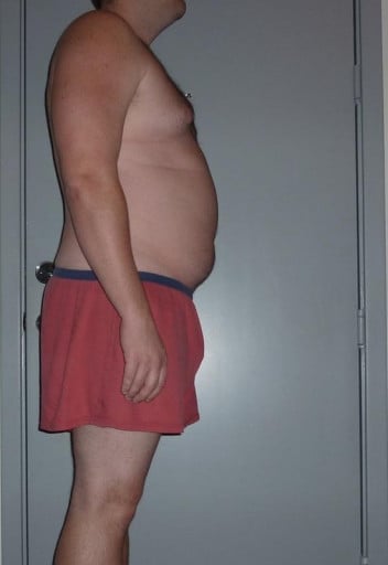 A progress pic of a 6'2" man showing a snapshot of 274 pounds at a height of 6'2