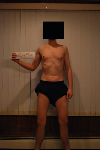 A picture of a 5'10" male showing a snapshot of 138 pounds at a height of 5'10