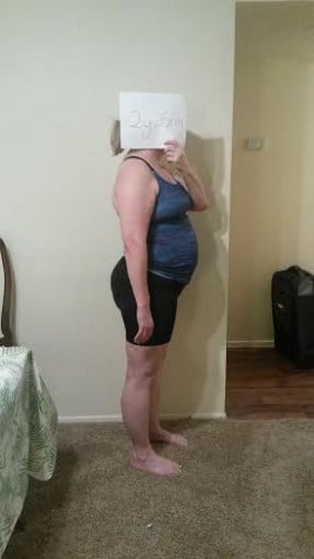 A photo of a 5'5" woman showing a snapshot of 198 pounds at a height of 5'5