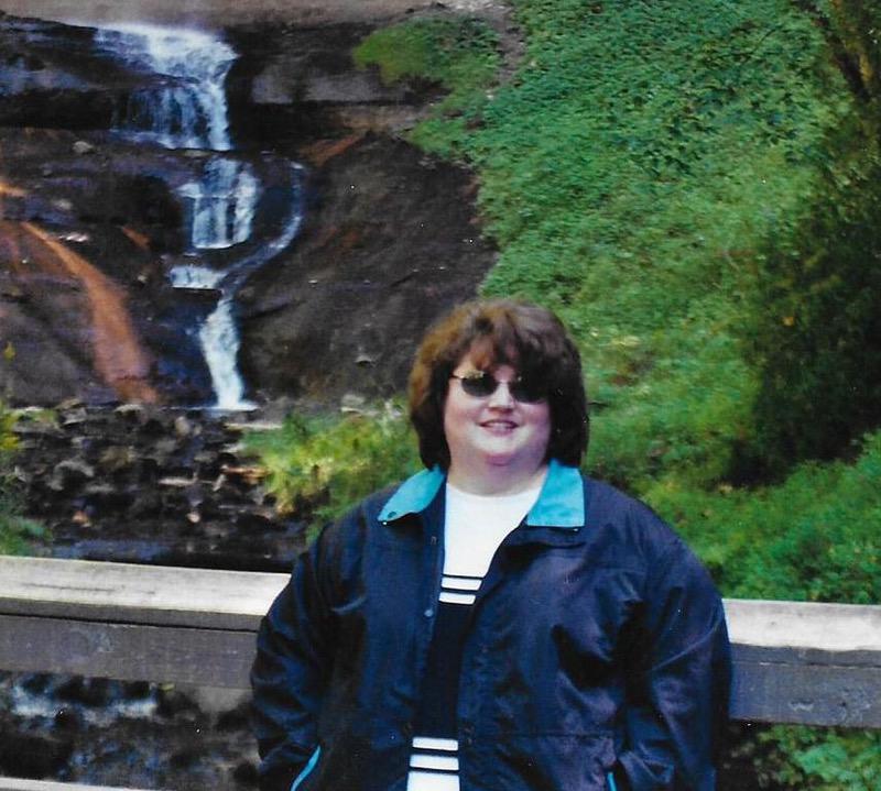 5 foot Female Progress Pics of 131 lbs Weight Loss 236 lbs to 105 lbs