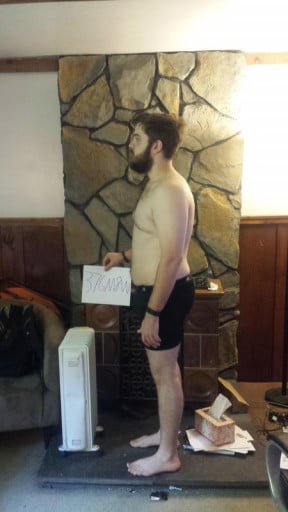A progress pic of a 5'10" man showing a snapshot of 216 pounds at a height of 5'10