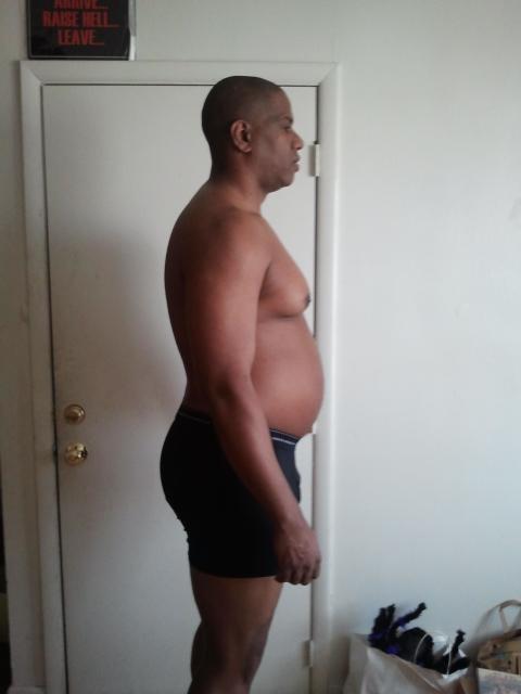4 Pics of a 285 lbs 6 feet 5 Male Weight Snapshot