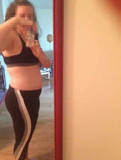 A photo of a 5'10" woman showing a weight reduction from 205 pounds to 177 pounds. A net loss of 28 pounds.