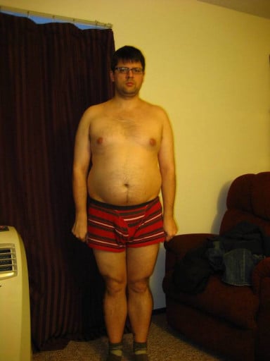 A progress pic of a 5'7" man showing a snapshot of 202 pounds at a height of 5'7