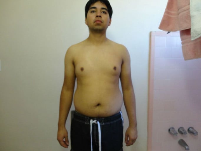A picture of a 5'7" male showing a weight loss from 172 pounds to 141 pounds. A respectable loss of 31 pounds.