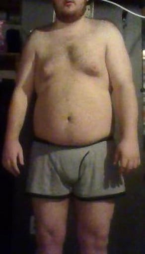 A picture of a 6'5" male showing a snapshot of 357 pounds at a height of 6'5