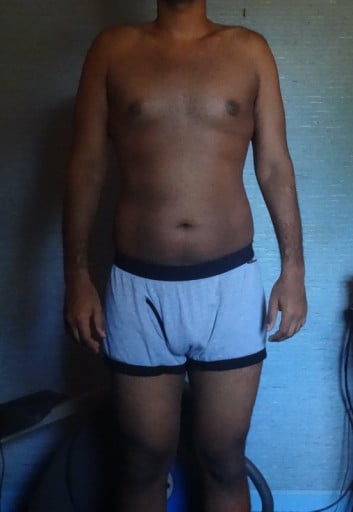 4 Pictures of a 6'3 207 lbs Male Fitness Inspo