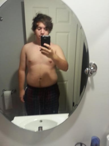 A progress pic of a 5'9" man showing a fat loss from 240 pounds to 195 pounds. A respectable loss of 45 pounds.