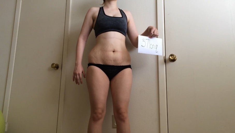 A progress pic of a 5'4" woman showing a snapshot of 136 pounds at a height of 5'4