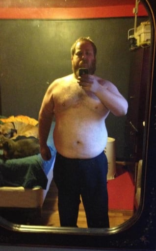 A progress pic of a 5'9" man showing a weight loss from 279 pounds to 264 pounds. A total loss of 15 pounds.