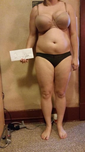 A progress pic of a 5'4" woman showing a snapshot of 170 pounds at a height of 5'4