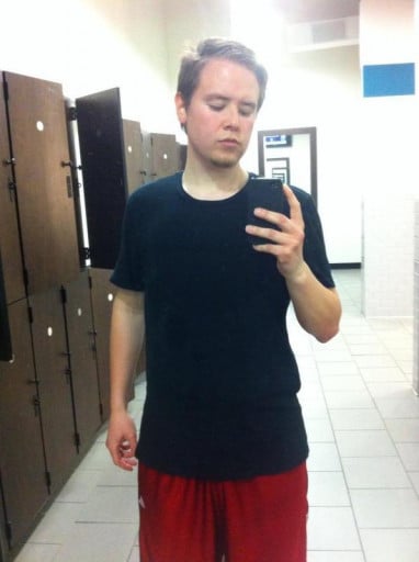 A progress pic of a 5'8" man showing a fat loss from 231 pounds to 159 pounds. A respectable loss of 72 pounds.