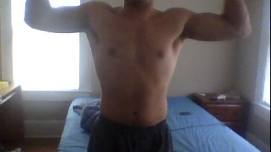 A picture of a 6'2" male showing a snapshot of 195 pounds at a height of 6'2