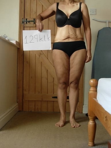 A before and after photo of a 5'2" female showing a snapshot of 128 pounds at a height of 5'2