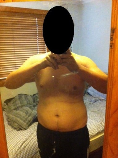 A photo of a 6'1" man showing a weight cut from 218 pounds to 150 pounds. A respectable loss of 68 pounds.
