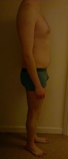 A picture of a 6'4" male showing a snapshot of 198 pounds at a height of 6'4