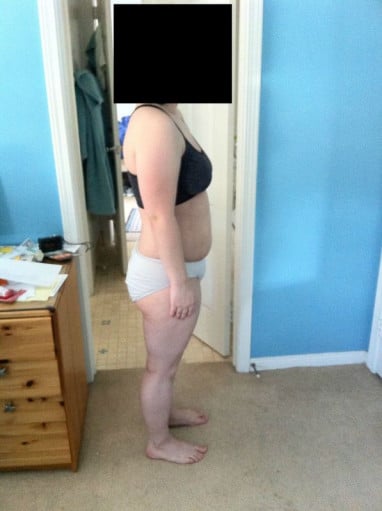 A picture of a 5'3" female showing a snapshot of 156 pounds at a height of 5'3