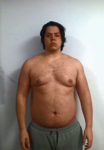 A before and after photo of a 6'0" male showing a weight cut from 285 pounds to 217 pounds. A total loss of 68 pounds.