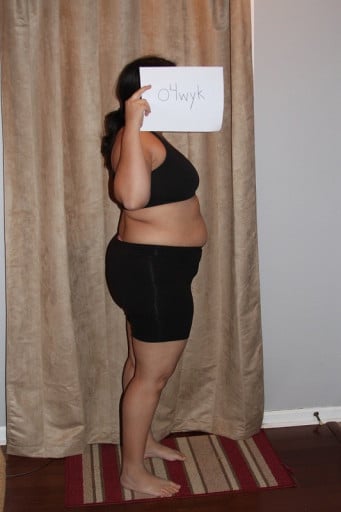 A photo of a 5'4" woman showing a snapshot of 203 pounds at a height of 5'4