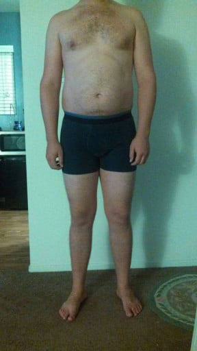 A picture of a 6'2" male showing a snapshot of 220 pounds at a height of 6'2