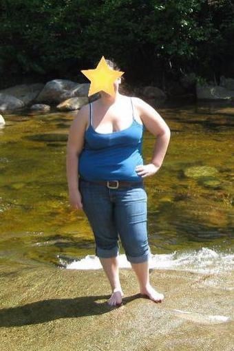 A photo of a 5'7" woman showing a weight loss from 240 pounds to 150 pounds. A net loss of 90 pounds.