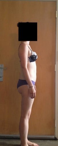 A progress pic of a 5'6" woman showing a snapshot of 135 pounds at a height of 5'6