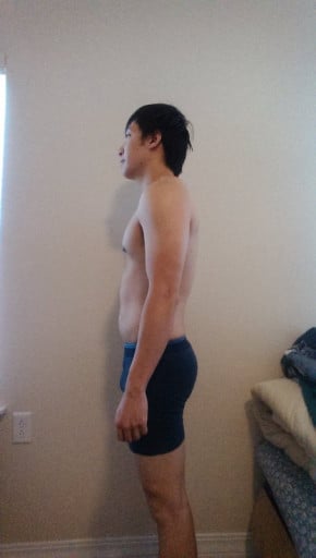 A picture of a 5'7" male showing a snapshot of 145 pounds at a height of 5'7