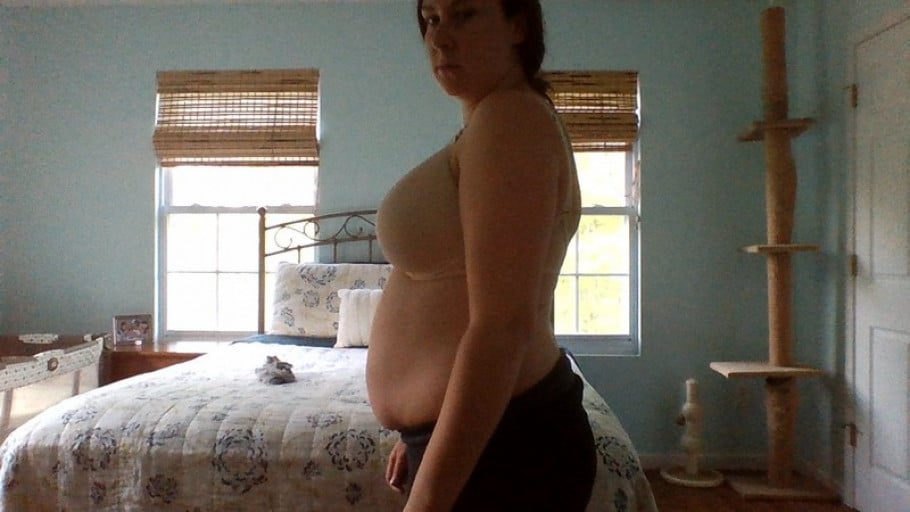 A picture of a 5'3" female showing a fat loss from 186 pounds to 140 pounds. A total loss of 46 pounds.