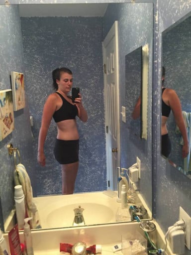 A before and after photo of a 5'11" female showing a fat loss from 166 pounds to 151 pounds. A respectable loss of 15 pounds.