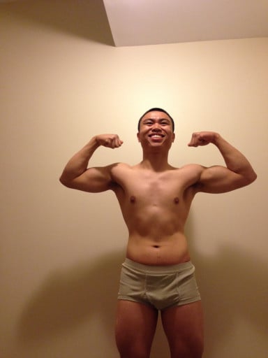 A picture of a 5'7" male showing a fat loss from 158 pounds to 148 pounds. A total loss of 10 pounds.