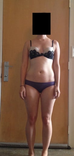 A progress pic of a 5'6" woman showing a snapshot of 135 pounds at a height of 5'6