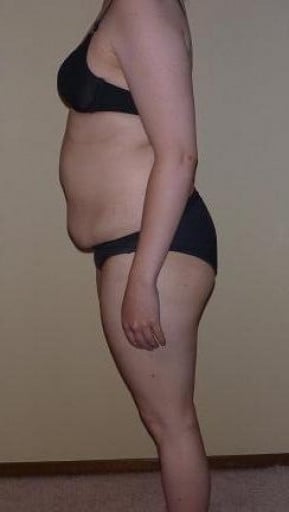 A photo of a 5'3" woman showing a snapshot of 140 pounds at a height of 5'3