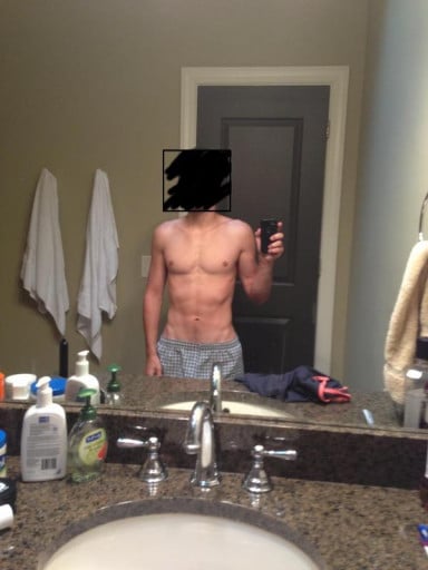 A before and after photo of a 5'7" male showing a weight bulk from 125 pounds to 160 pounds. A net gain of 35 pounds.