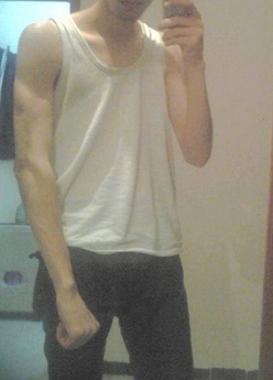 6 foot Male Progress Pics of 47 lbs Muscle Gain 123 lbs to 170 lbs