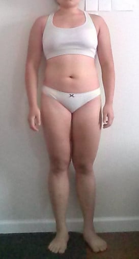 A picture of a 5'2" female showing a snapshot of 151 pounds at a height of 5'2