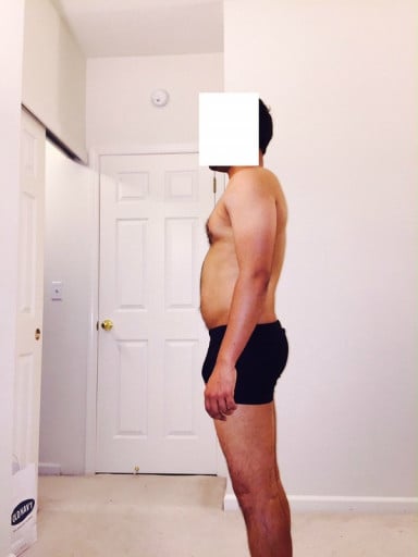 A photo of a 5'7" man showing a snapshot of 153 pounds at a height of 5'7