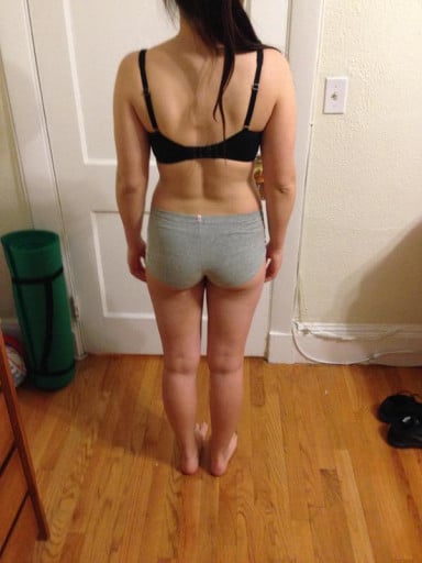 A before and after photo of a 5'2" female showing a snapshot of 125 pounds at a height of 5'2