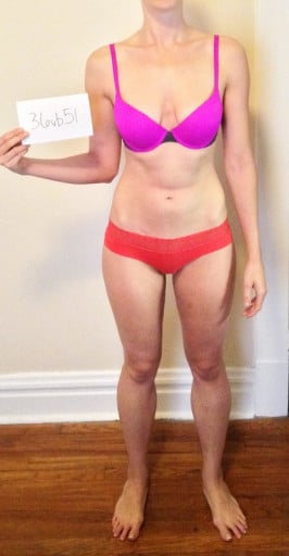 A photo of a 5'8" woman showing a snapshot of 137 pounds at a height of 5'8